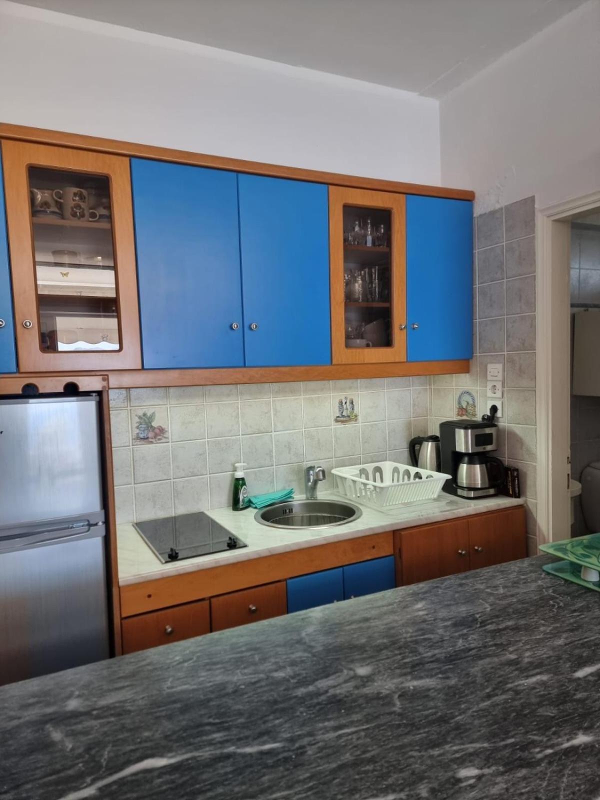 Atlas Apartment With Private Beach And Seaview Blue Loutráki Exterior foto